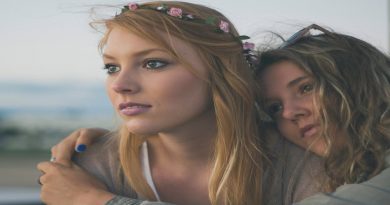 Blog: Can Lesbians Have Long Nails? – The Great Debate Blog: Can Lesbians Have Long Nails? – The Great Debate